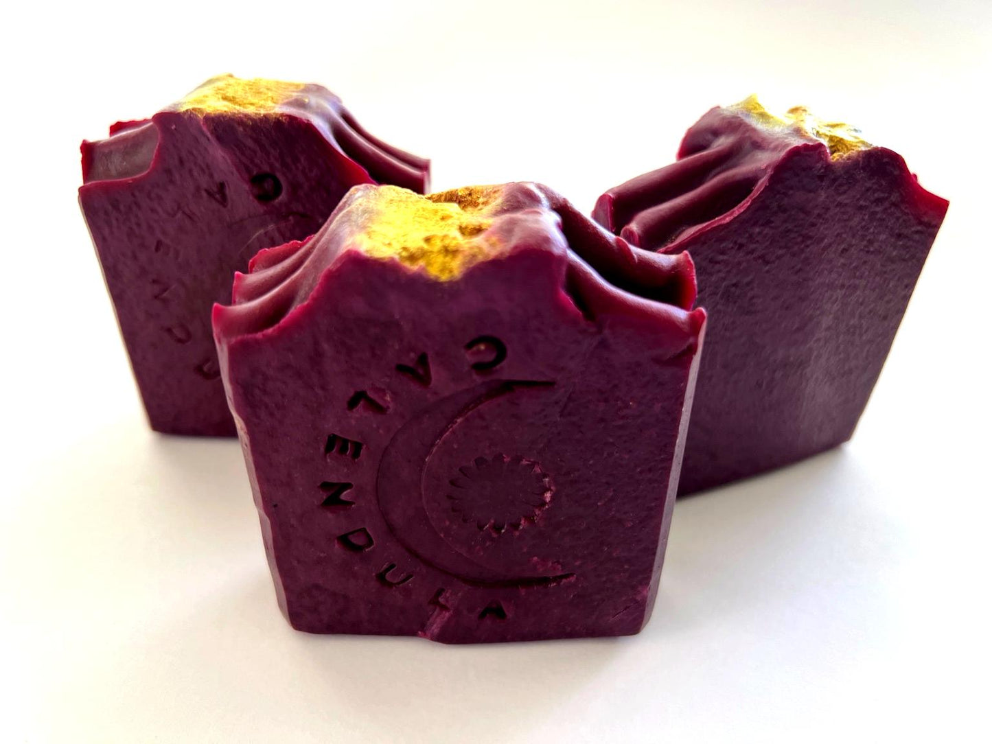 Natural Moisturizing Handmade Soap with Wine Bath